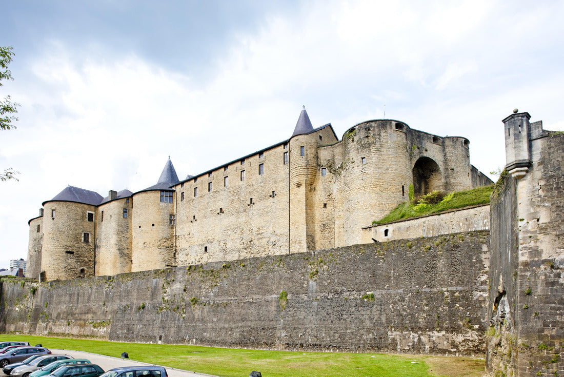 Castle of Sedan, Champagne-Ardenne, France 2000pc Puzzle