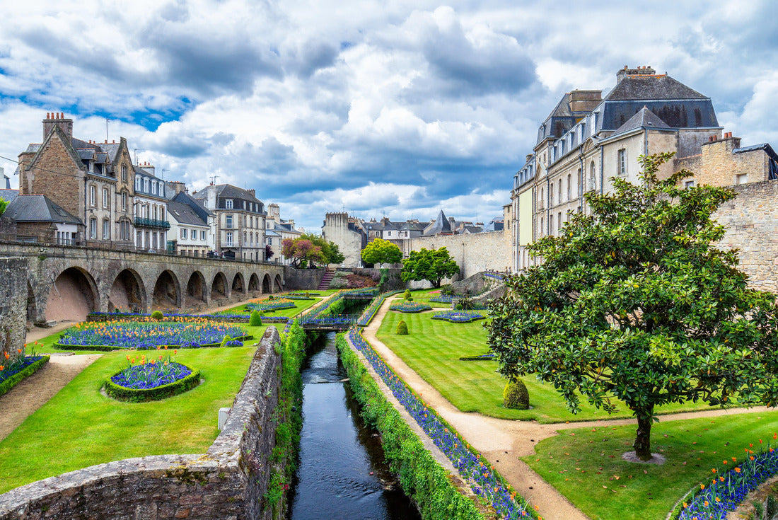 Vannes, Brittany, France 2000pc Puzzle