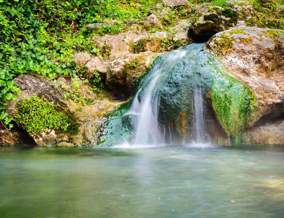 Noah Jigsaw Puzzle Waterfall in Hot Springs National Park 1000 Pieces