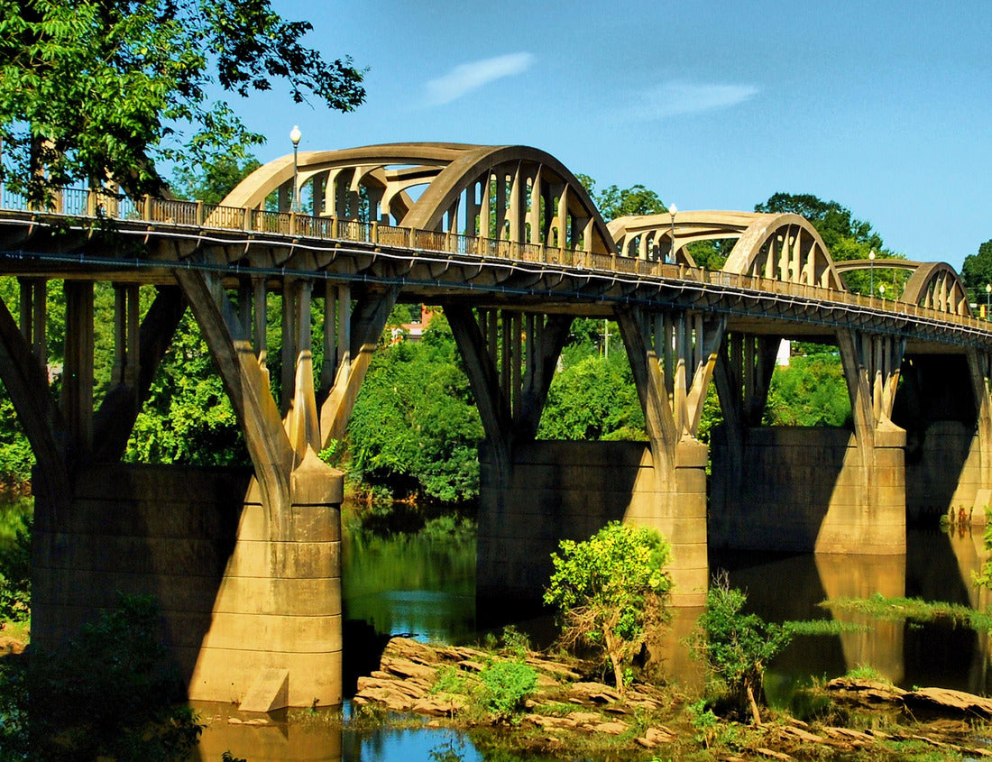 Noah Jigsaw Puzzle Bridge over the Coosa River in Wetumpka, Alabama / The Bridge 1000 Pieces