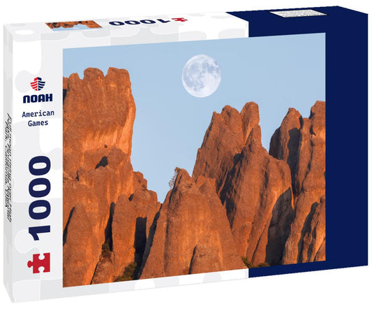 Noah Jigsaw Puzzle Full moon rising over High Peaks. Pinnacles National Park, California, USA 1000 Pieces