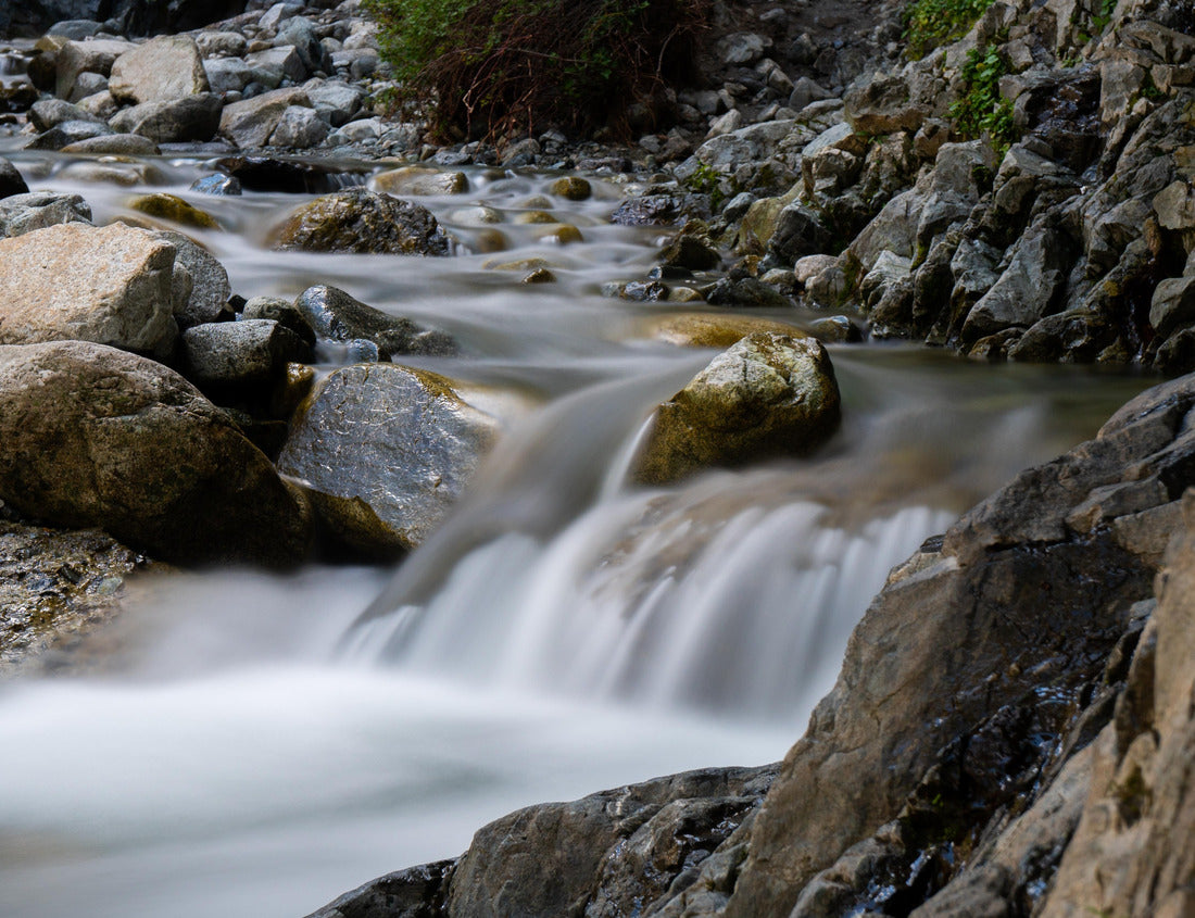 Noah Jigsaw Puzzle Small waterfall in Alamosa County, Colorado 1000 Pieces