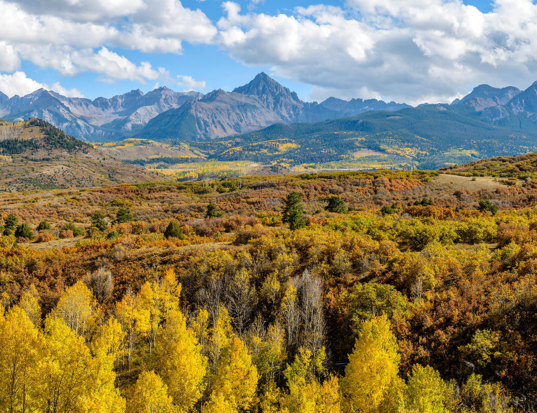 Noah Jigsaw Puzzle Fall at Sneffels Range - Panoramic fall view of the rugged Sneffels Range, northwest edge of the San Juan Mountains of the Colorado Rockies. The highest peak in the middle is the 14,158 meter high Sand Eel (4,315 meters) 1000 Pieces