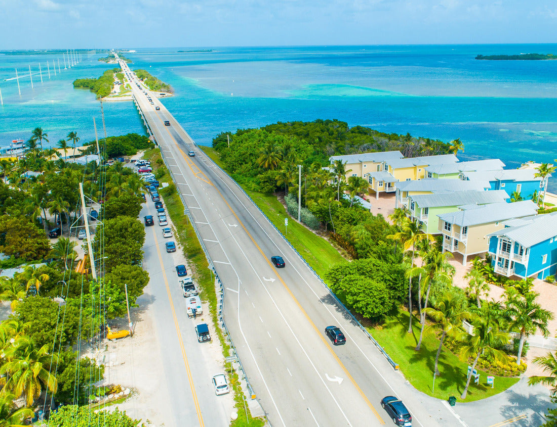 Noah Jigsaw Puzzle Road and ocean to Key West. Florida Keys 1000 Pieces