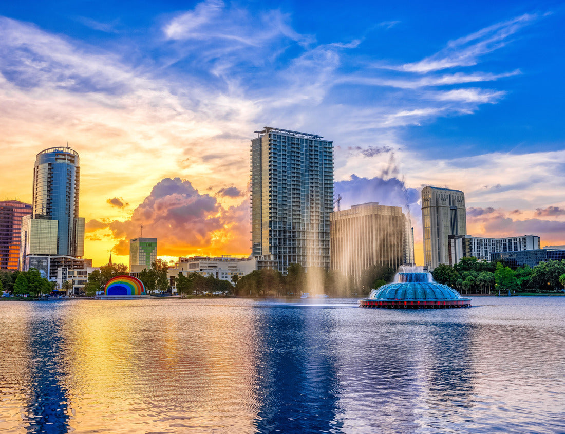 Noah Jigsaw Puzzle Sunset and clouds over the Orlando skyline and the fountain at Lake Eola Park, Orlando FL 1000 Pieces