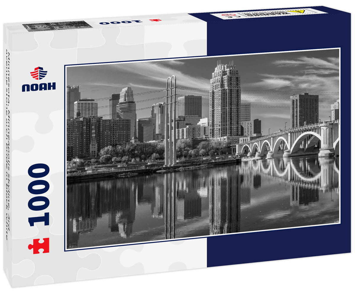 Minnesota, Minneapolis skyline, 3rd avenue stone arch bride in black white