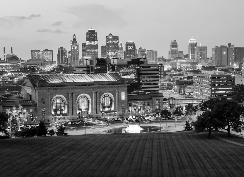 Kansas City, Missouri Skyline at Night in black white