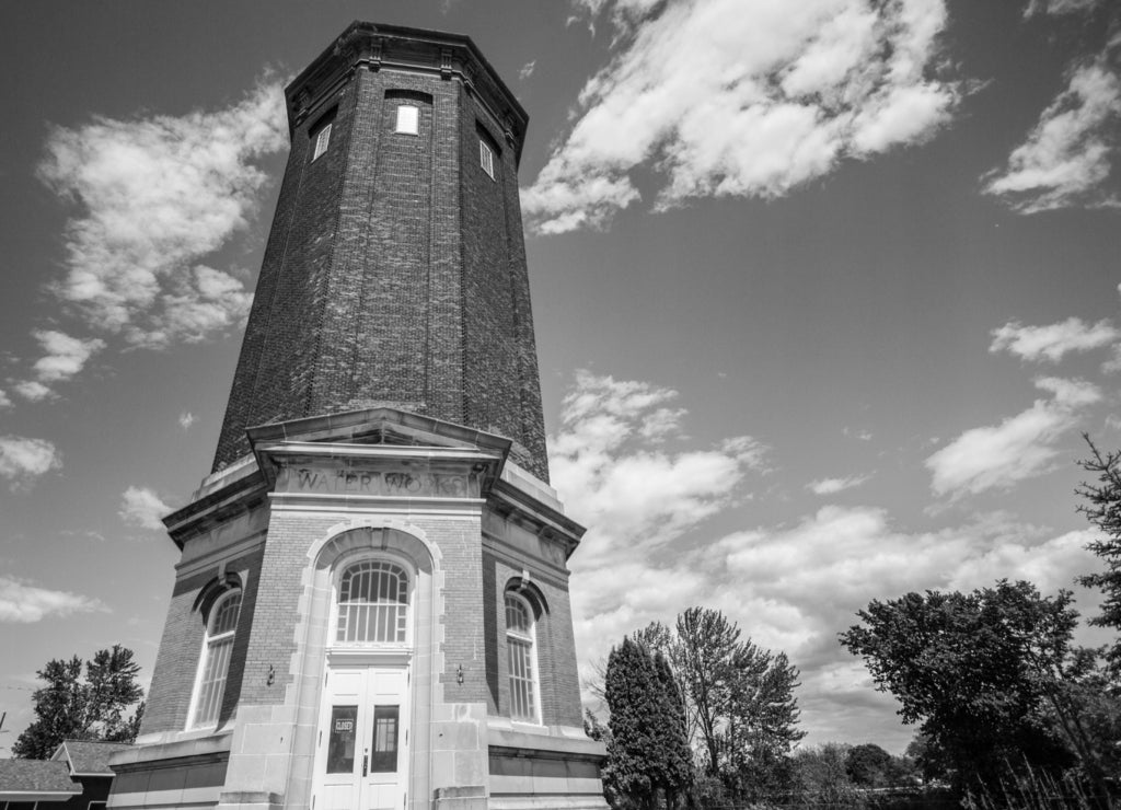 Schoolcraft Historical Museum. The Historical Museum of Schoolcraft County is unique in that it is housed in the former brick water tower and pumping station in Manistique Michigan in black white