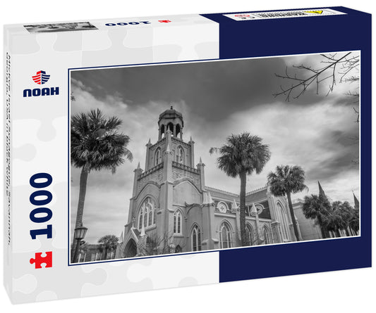 Mickve Israel Synagogue, Savannah, Georgia, USA in black white