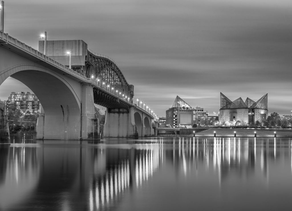 Chattanooga, Tennessee, USA Skyline in black white