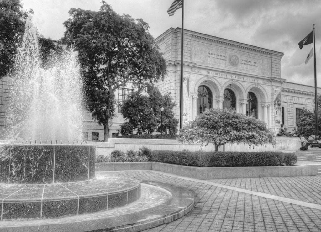 Michigan Detroit Institute of Art  in black white