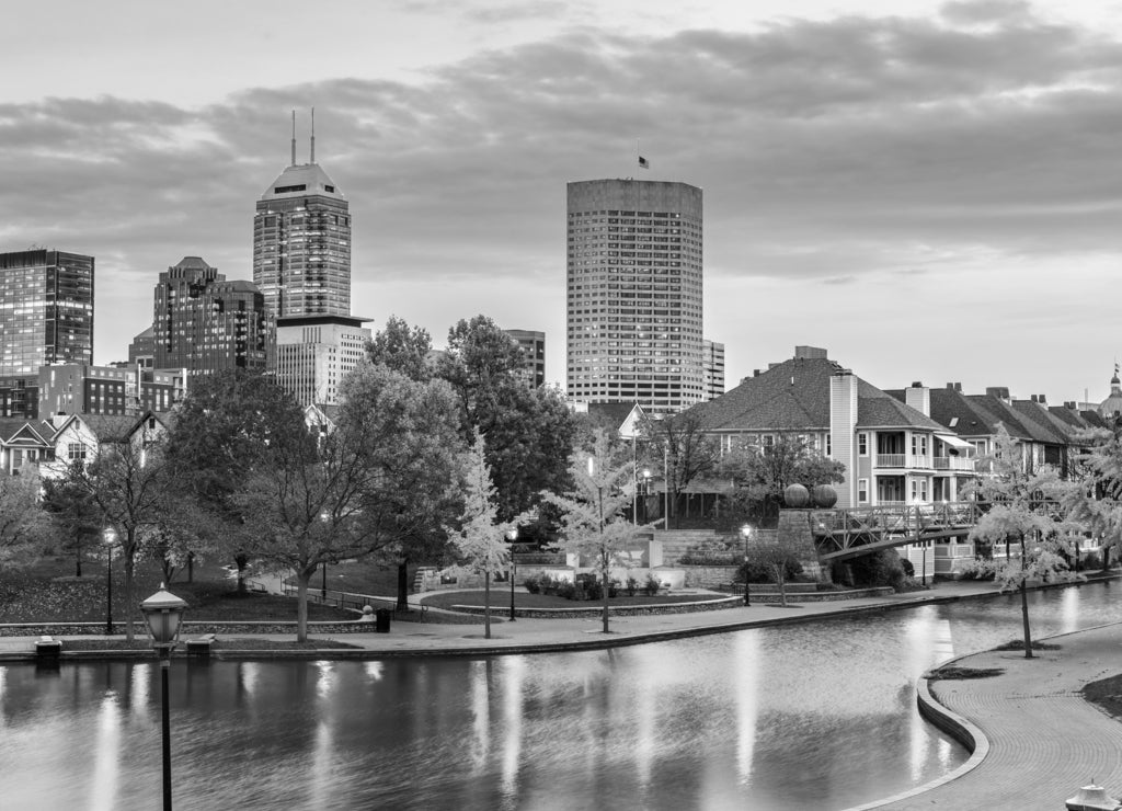 Indianapolis, Indiana, USA Downtown Cityscape in black white