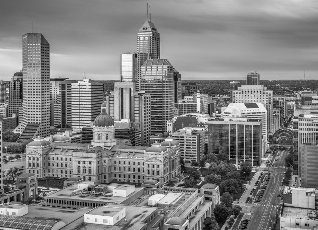 Indianapolis, Indiana, USA Downtown Skyline in black white