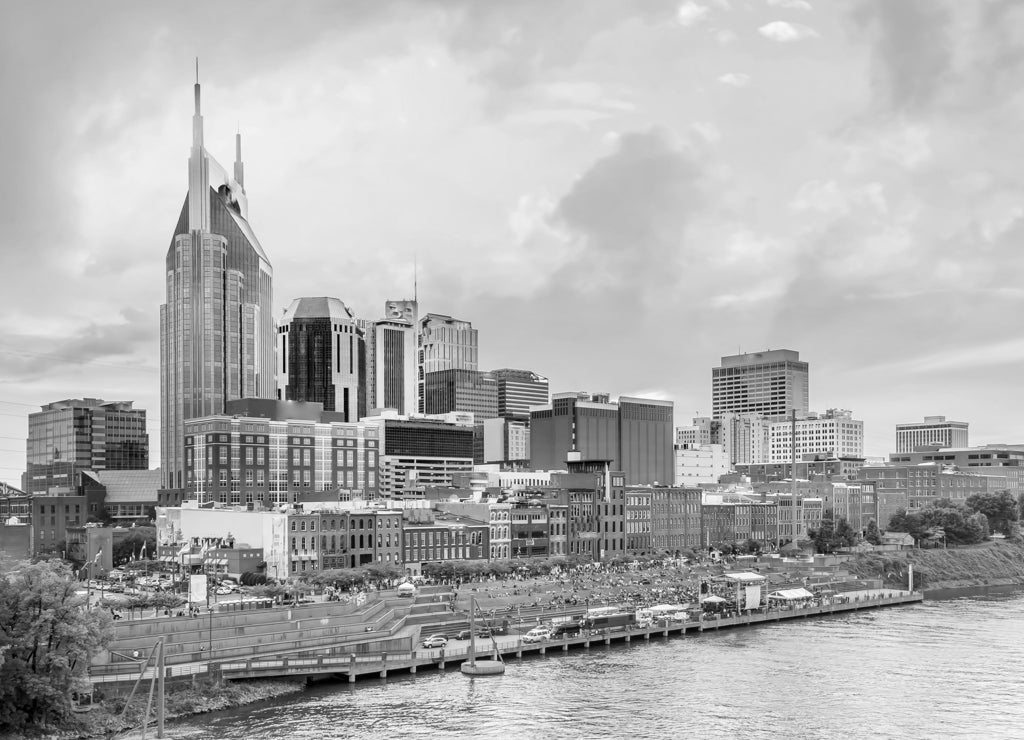 Nashville, Tennessee downtown skyline in black white