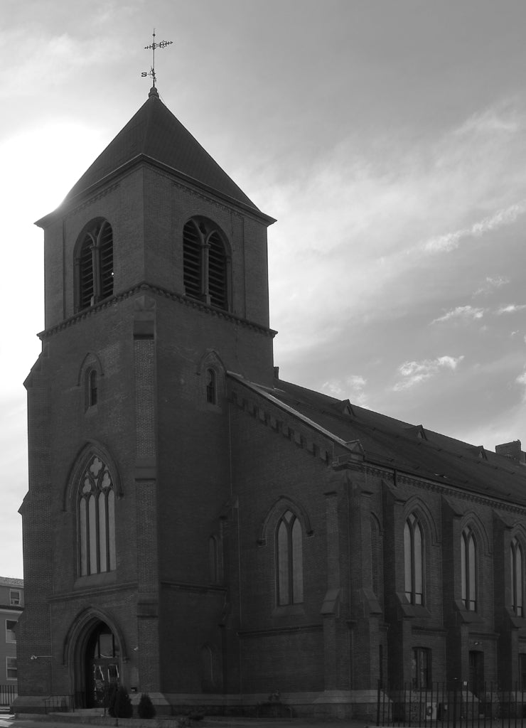 Winthrop Street Baptist Church in Taunton, Massachusetts in black white
