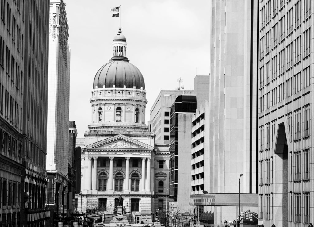 Indiana Statehouse building, Indianapolis, USA in black white