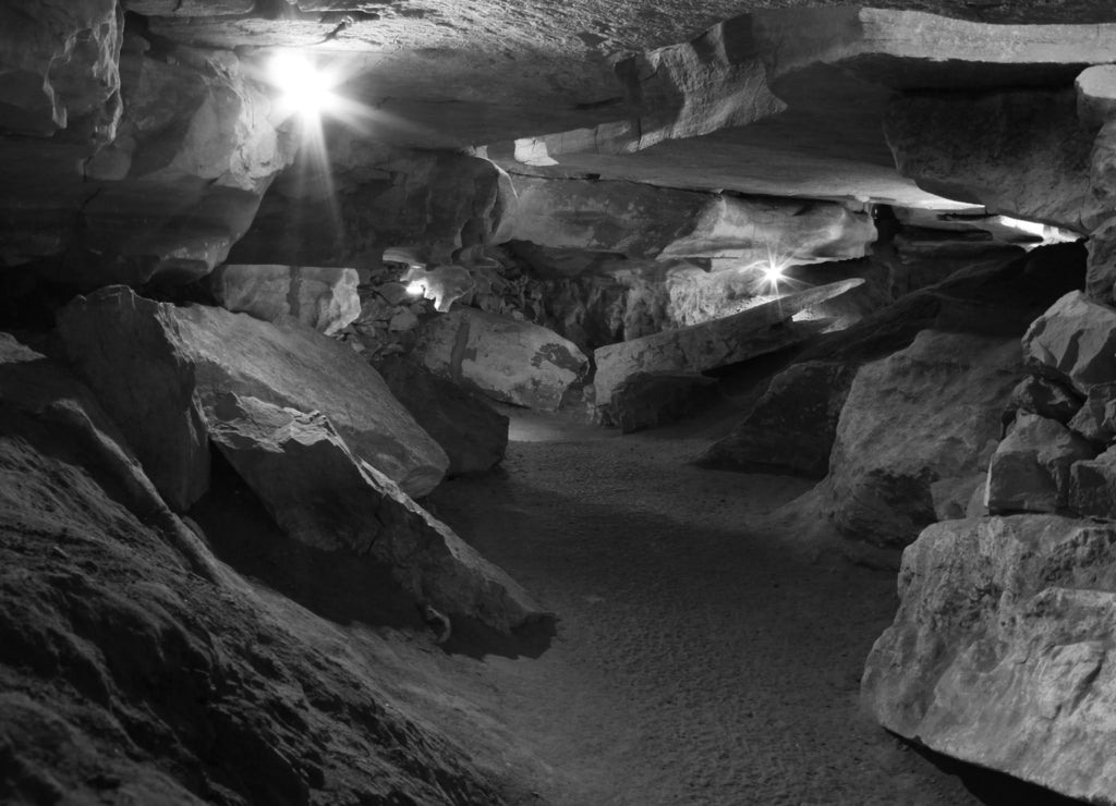 Rickwood Caverns - Alabama in black white