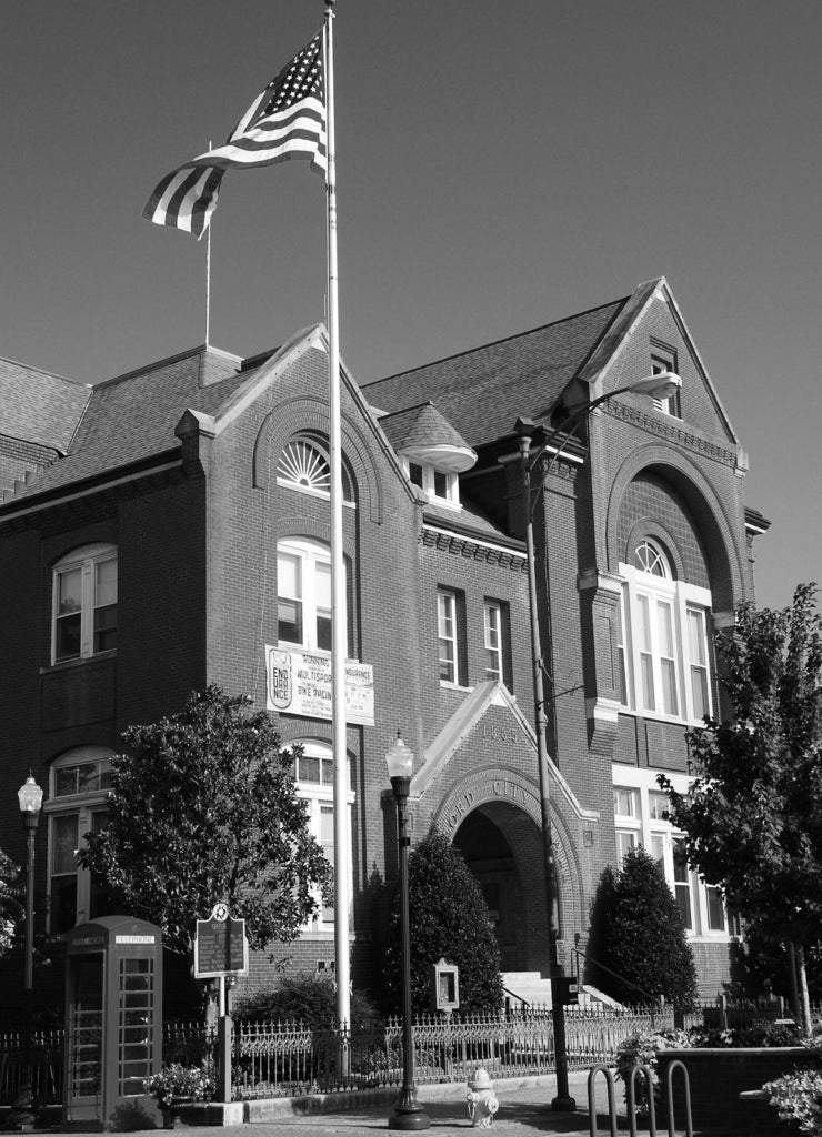 Oxford City Hall, Oxford, Mississippi in black white