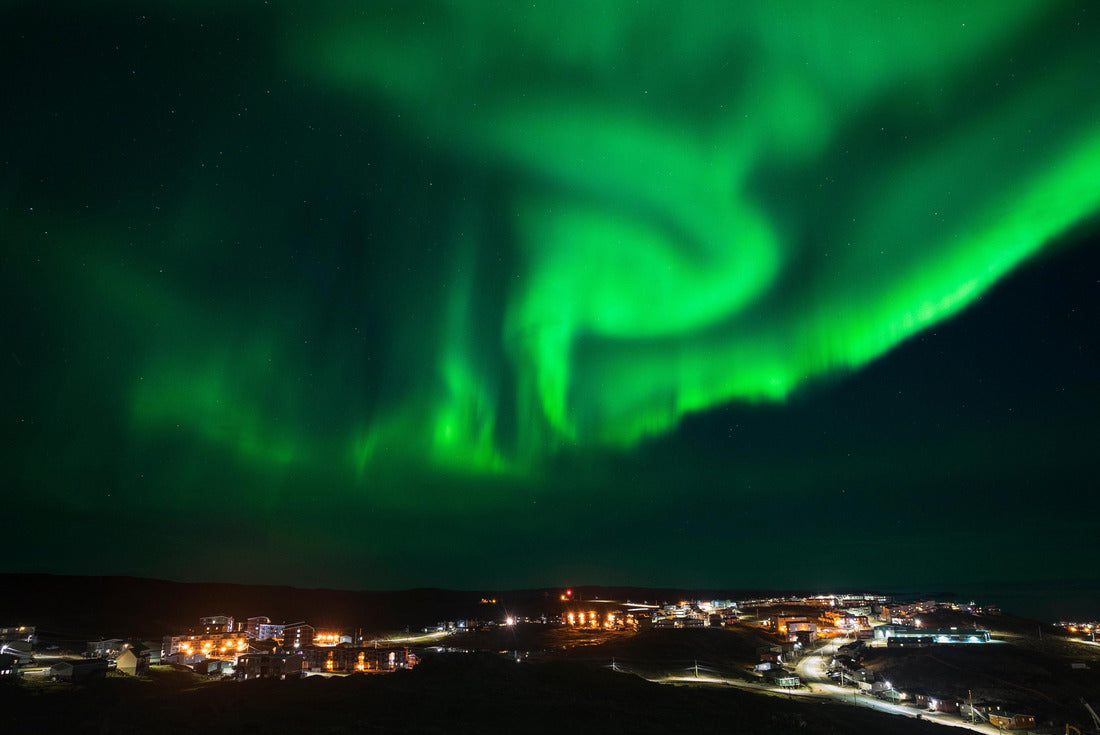 Northern lights on Iqaluit 2000pc Puzzle