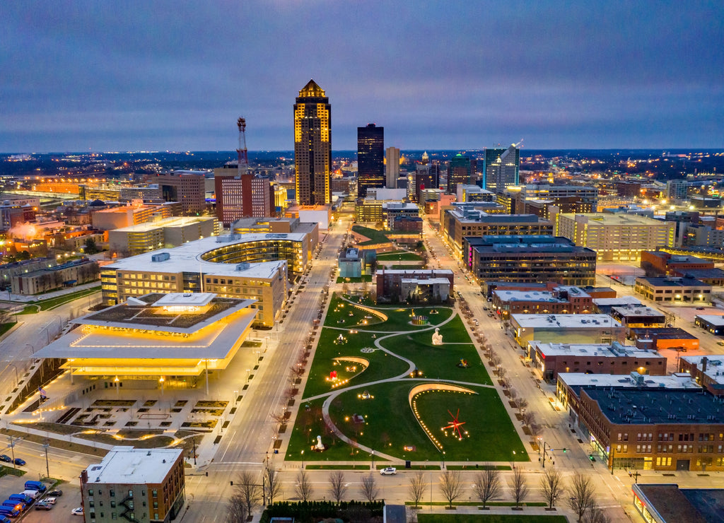 Aerial View of Des Moines Skyline and Pappajohn Sculpture Garden