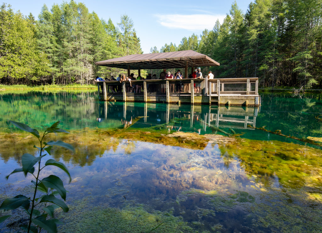 Kitch-iti-kipi, Palms Book State Park in Michigan upper peninsula