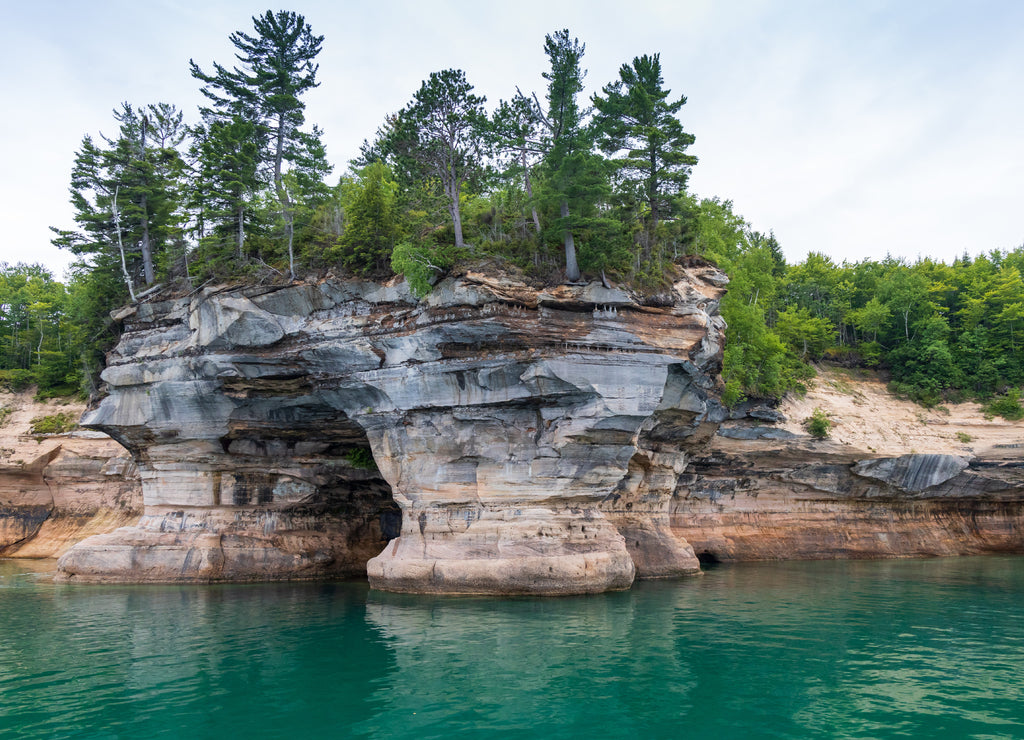 Pictured Rocks National Lakeshore, Upper Peninsula, Michigan, USA