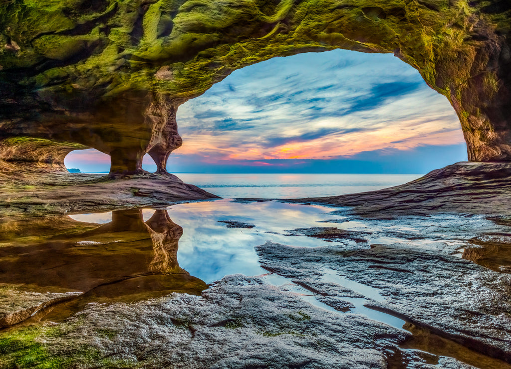 Lake Superior Sea Cave, Michigan