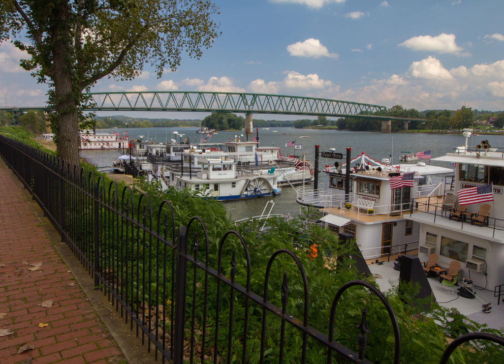 Boats on the Ohio River, Marietta, Ohio