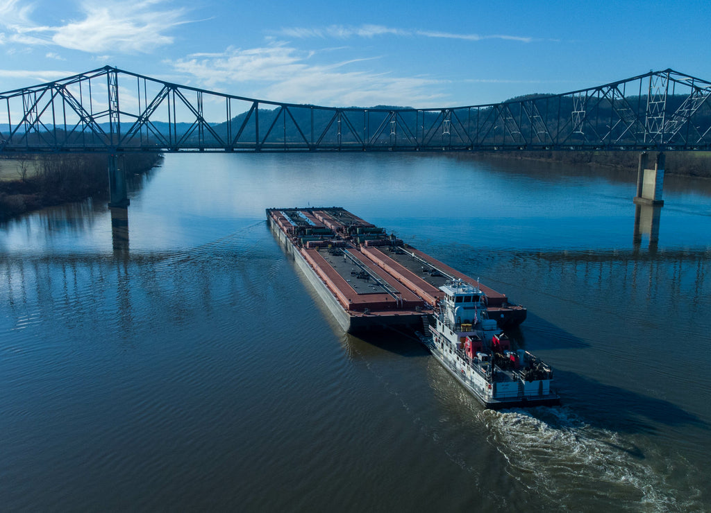 Towboat on Ohio River - Portsmouth, Ohio