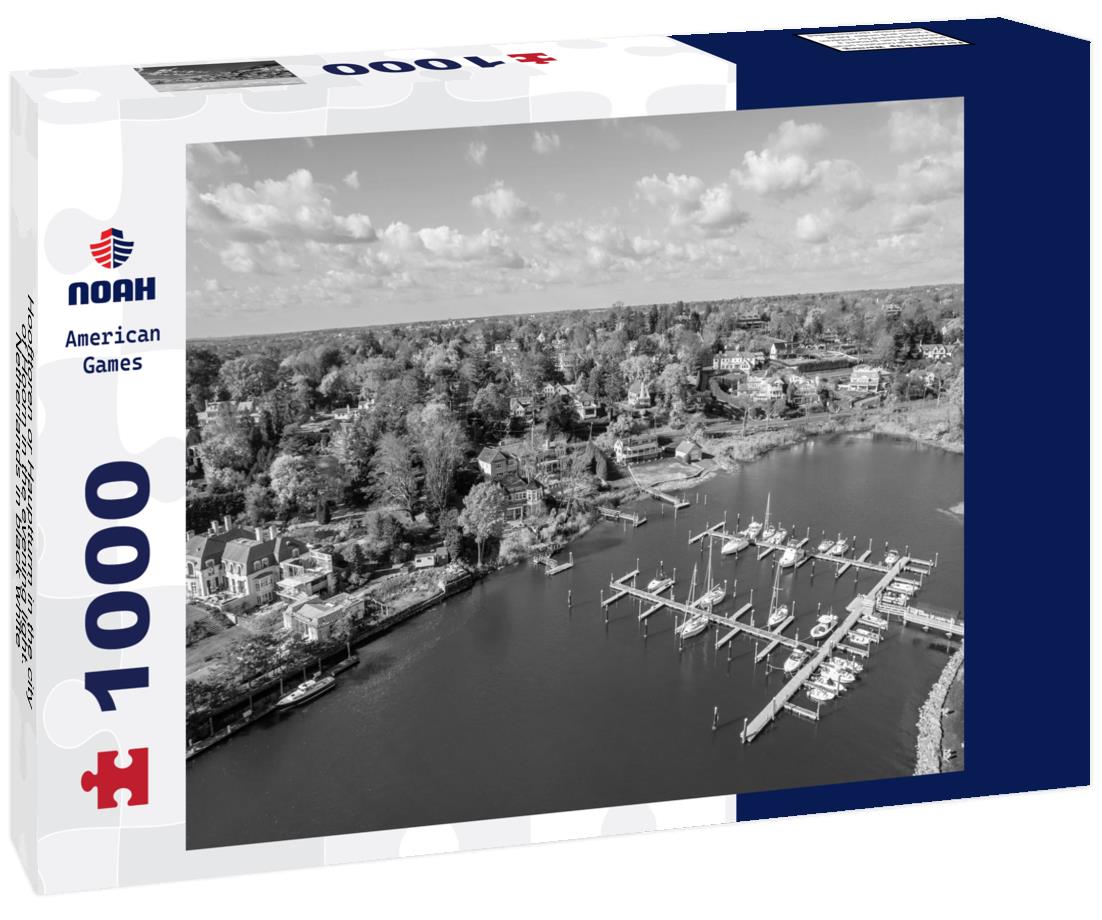 Noah Jigsaw Puzzle Hoofttoren or Hauptturm in the city of Hoorn in the evening light. Netherlands in black white 1000 pieces