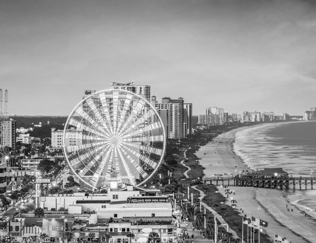 Noah Jigsaw Puzzle Old town of Forchheim, Bavaria, Germany in black white 1000 pieces