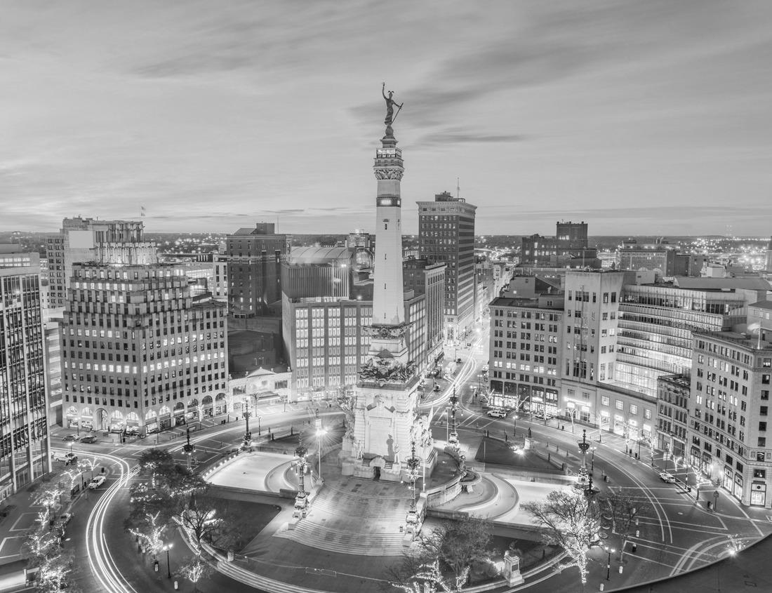 Noah Jigsaw Puzzle Aerial view of the city of San Marcos, Texas in black white 1000 pieces