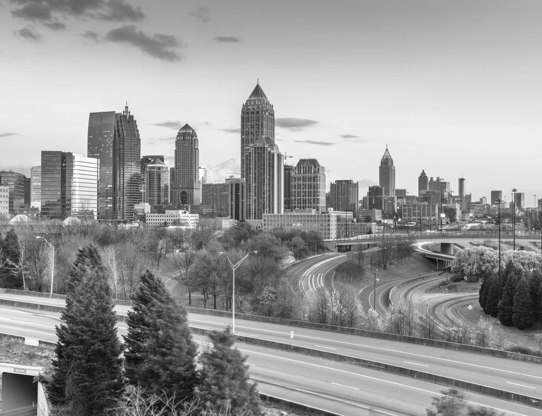 Noah Jigsaw Puzzle Abandoned building “houch” in Djerba, southern Tunisia in black white 1000 pieces