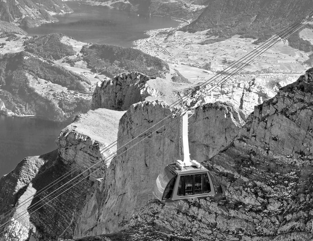 Noah Jigsaw Puzzle Tanah Lot Temple on Sea in Bali Island Indonesia in black white 1000 pieces