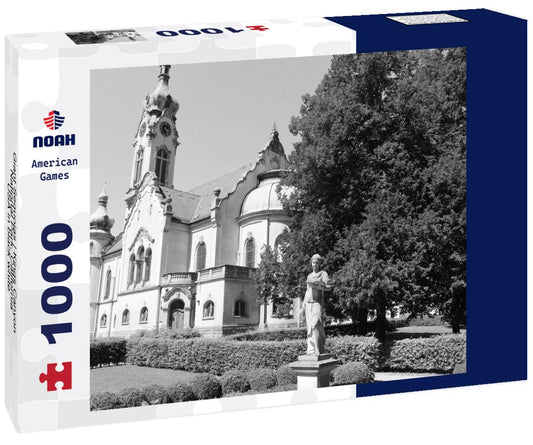 Noah Jigsaw Puzzle Giant Sequoias | Kings Canyon National Park, California, USA in black white 1000 pieces