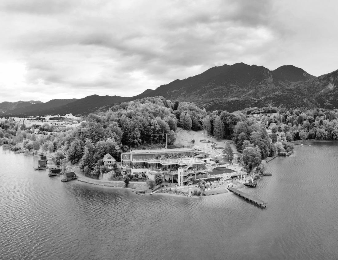 Noah Jigsaw Puzzle The natural paradise of Cap Negro, where sea, forest and mountains converge in northwestern Tunisia in black white 1000 pieces