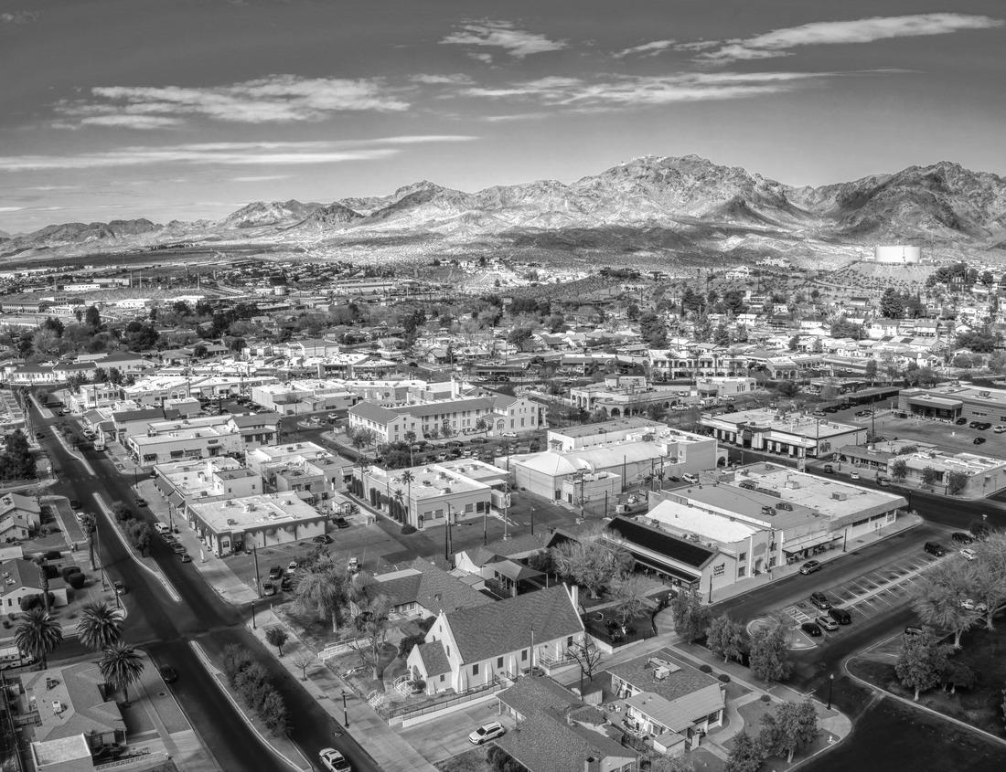 Noah Jigsaw Puzzle Sand Beach off the rocky coast in Arcadia National Park in Maine in black white 1000 pieces