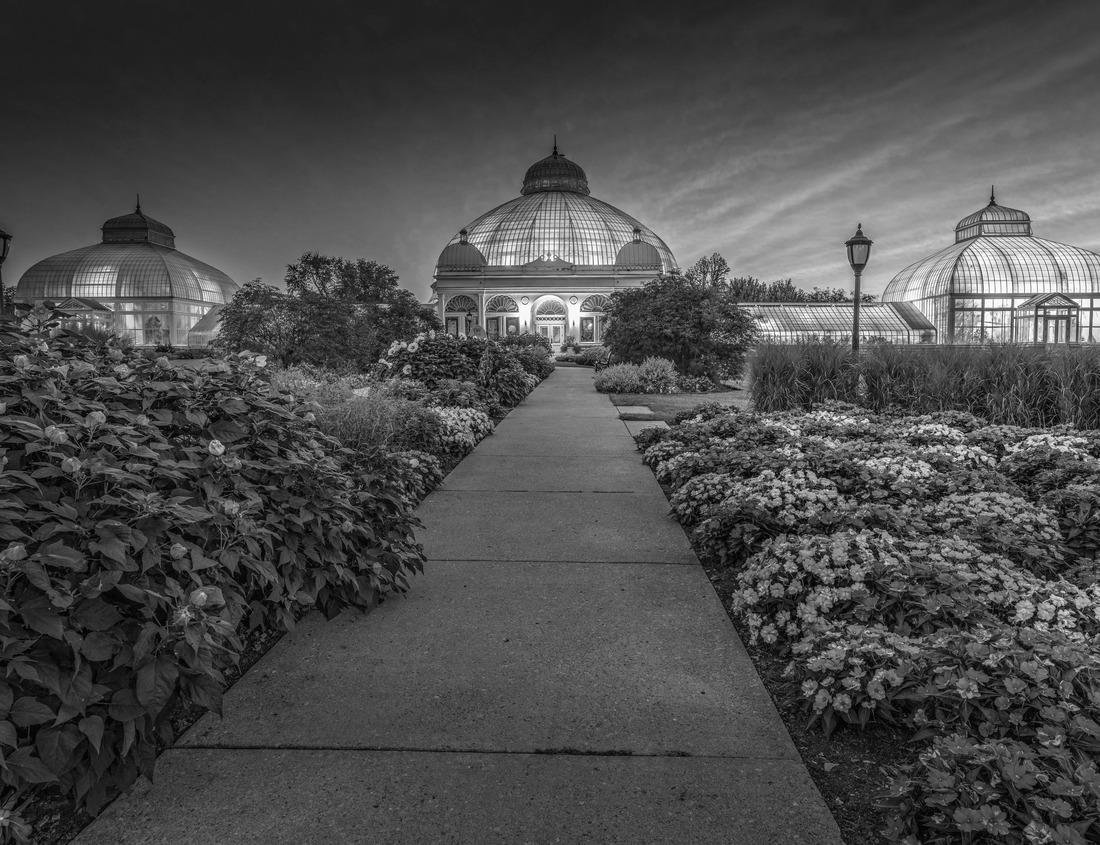 Noah Jigsaw Puzzle Old city of Rotenburg an der Fulda, Hessen, Germany in black white 1000 pieces