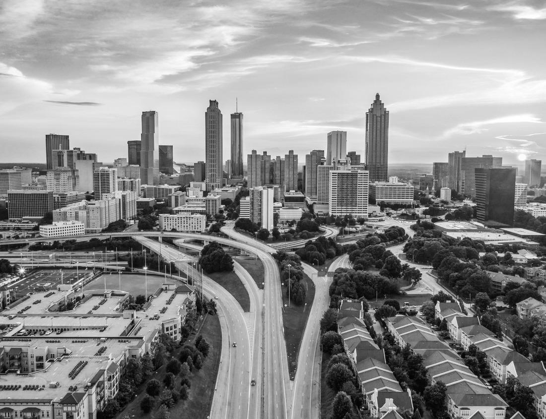 Noah Jigsaw Puzzle View of the famous golden roof in Innsbruck, Austria in black white 1000 pieces