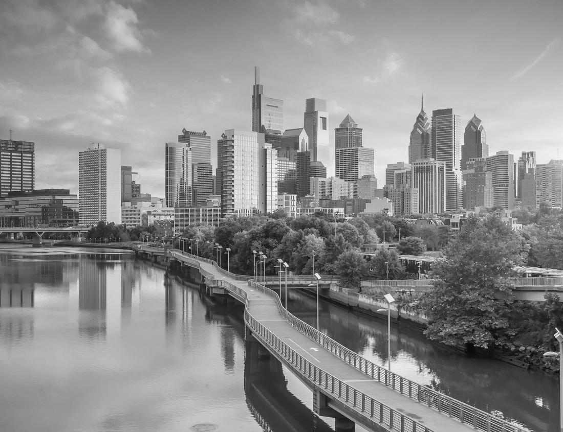 Noah Jigsaw Puzzle A view to the historical castle Seeberg on the hill at Ostroh, Czech Republic in black white 1000 pieces