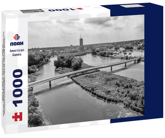 Noah Jigsaw Puzzle Young woman tourist relaxing and enjoying the beautiful view at Ulun Danu Beratan temple in Bali, Indonesia in black white 1000 pieces