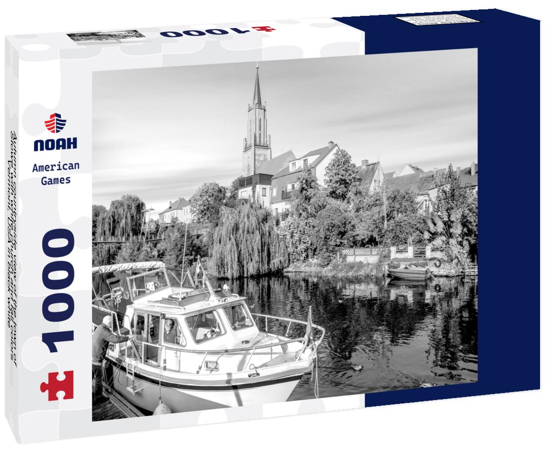 Noah Jigsaw Puzzle Autumn countryside view of the town of Stowe with white church and fall colors, Vermont, USA in black white 1000 pieces