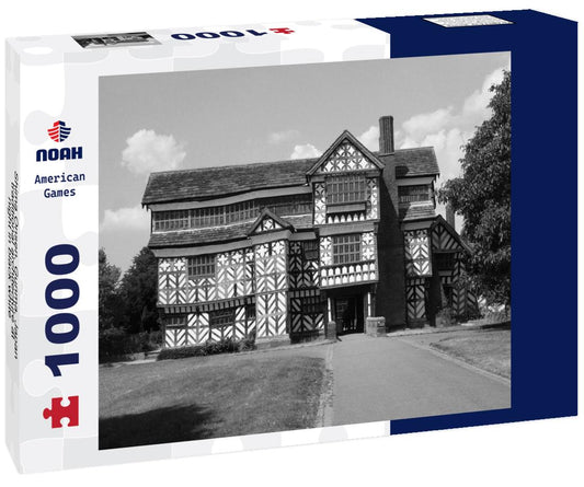 Noah Jigsaw Puzzle Shima Onsen, Gunma, Japan traditional architecture at night in black white 1000 pieces