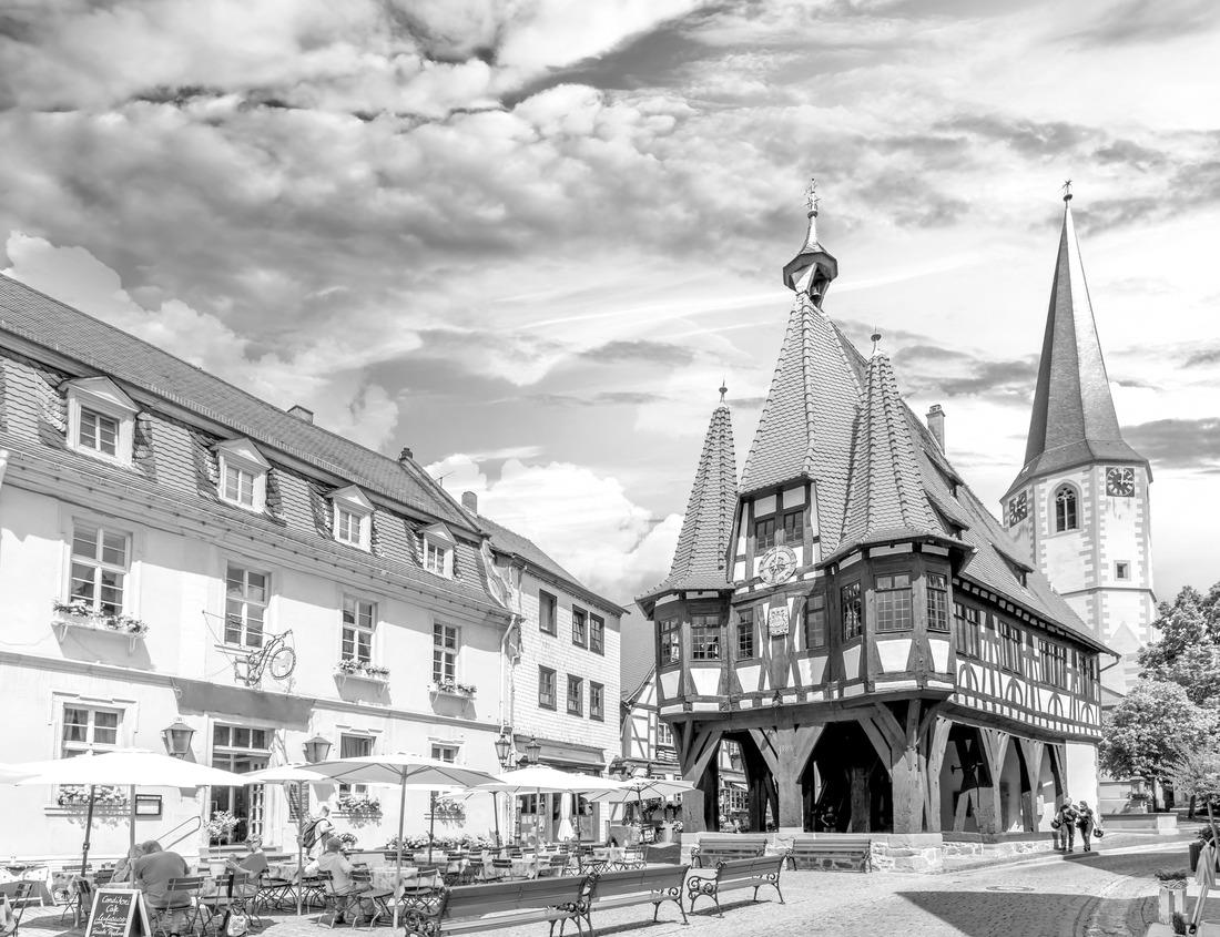 Noah Jigsaw Puzzle Shirahige waterfall with snow in winter, Biei River flowing into Blue Pond. Landmark and popular attraction in Hokkaido, Japan in black white 1000 pieces