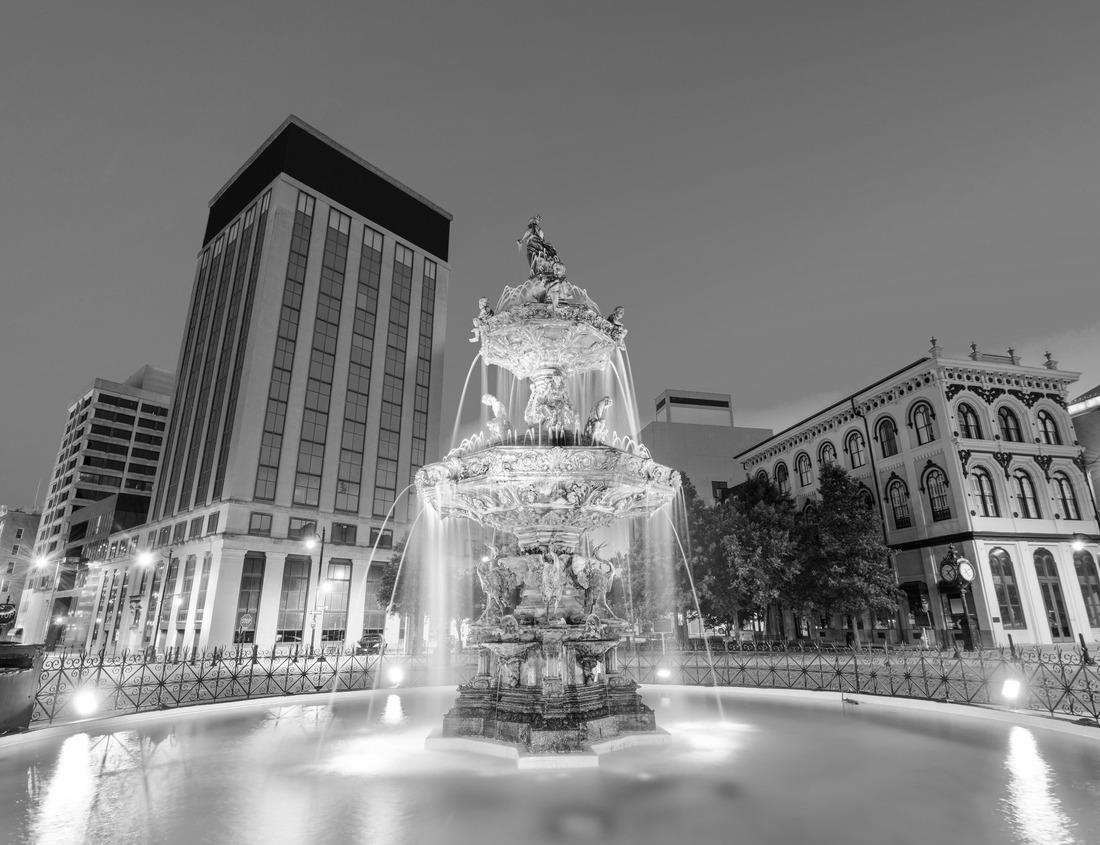 Noah Jigsaw Puzzle Amealco de Bonfil Queretaro Mexico in black white 1000 pieces