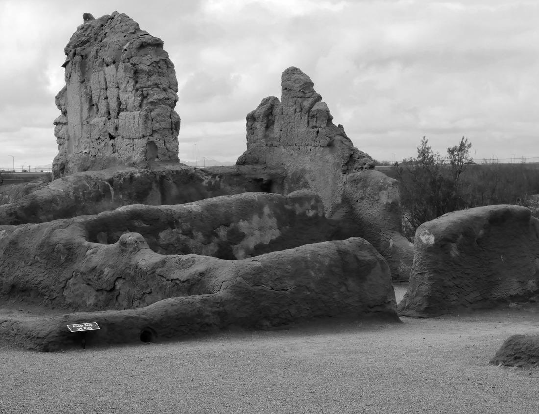 Noah Jigsaw Puzzle Concord historic town center aerial view in fall with fall foliage on Main Street in town of Concord, Massachusetts MA in black white 1000 pieces