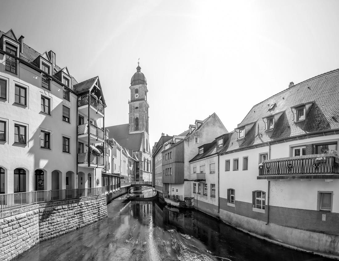 Noah Jigsaw Puzzle Hike of the Devil's Gardeners' Path in Arches National Park, usa in black white 1000 pieces