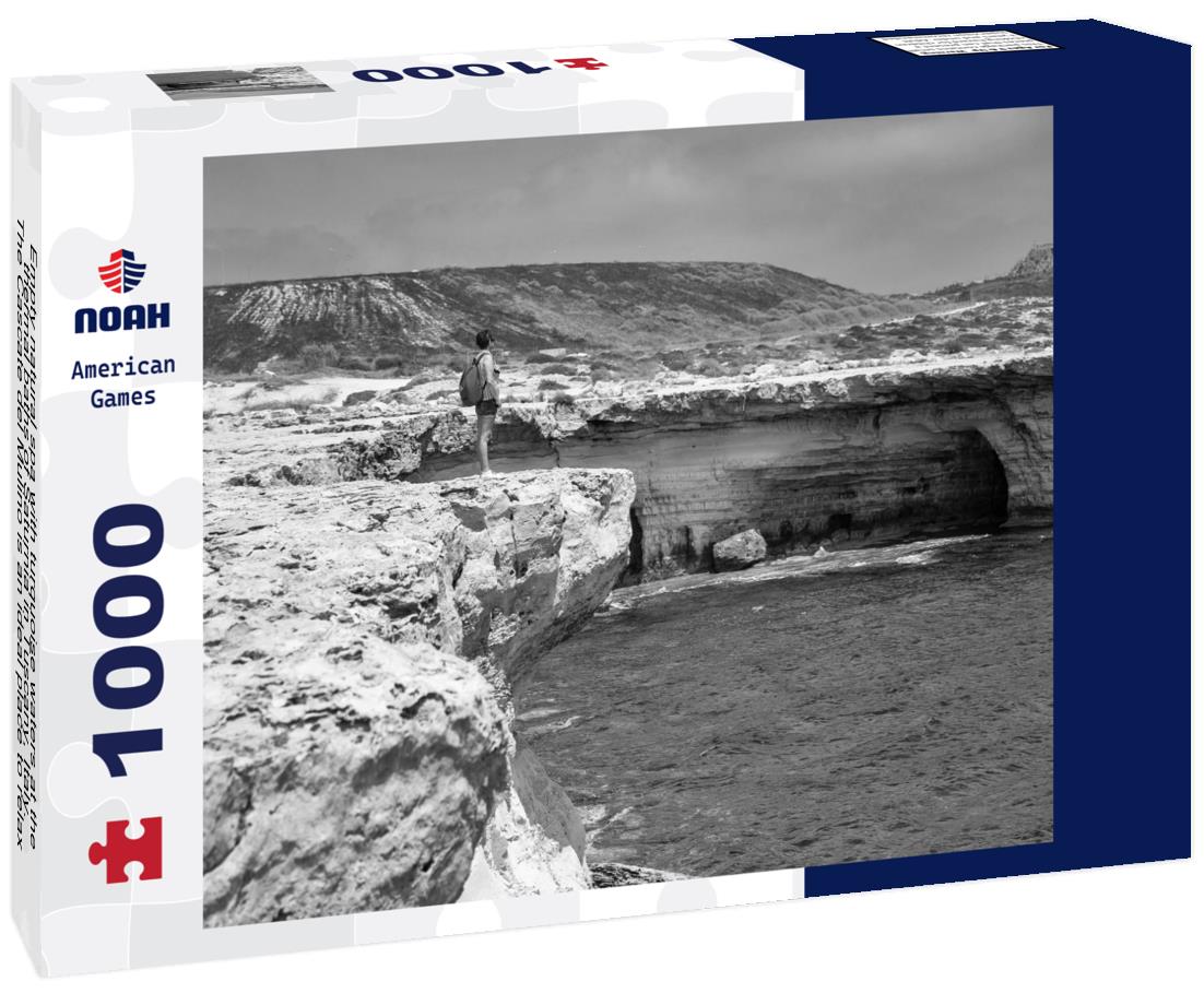 Noah Jigsaw Puzzle Empty natural spa with turquoise waters at the thermal baths of Saturnia in Tuscany, Italy. The Cascate del Mulino is an ideal place to relax in waterfalls and hot springs in black white 1000 pieces