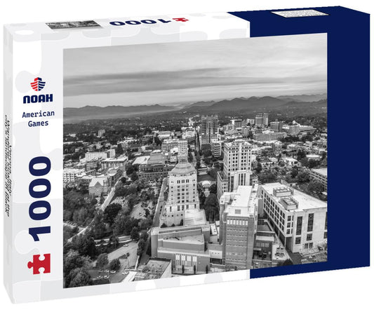 Noah Jigsaw Puzzle Verona, Italy - Wanderer looking at the city's landscape in black white 1000 pieces