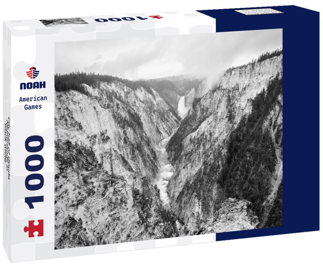 Noah Jigsaw Puzzle City hall of Gouda, Netherlands in black white 1000 pieces